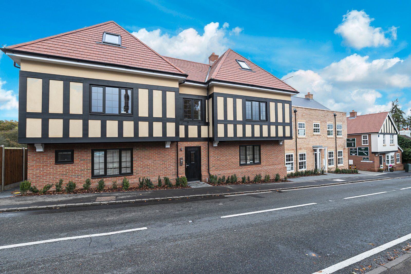 2 bedroom  flat for sale Chestnut Mews, Coppice Row, CM16, main image