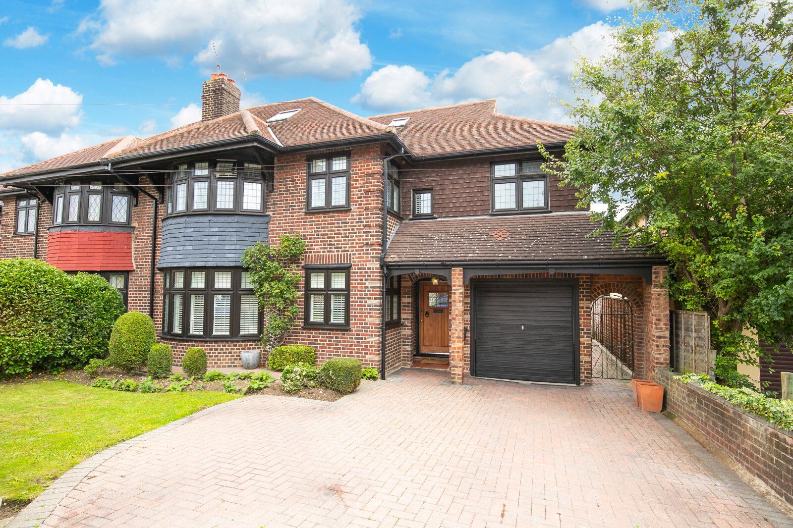 4 bedroom semi detached house for sale Mount Pleasant Road, Chigwell, IG7, main image