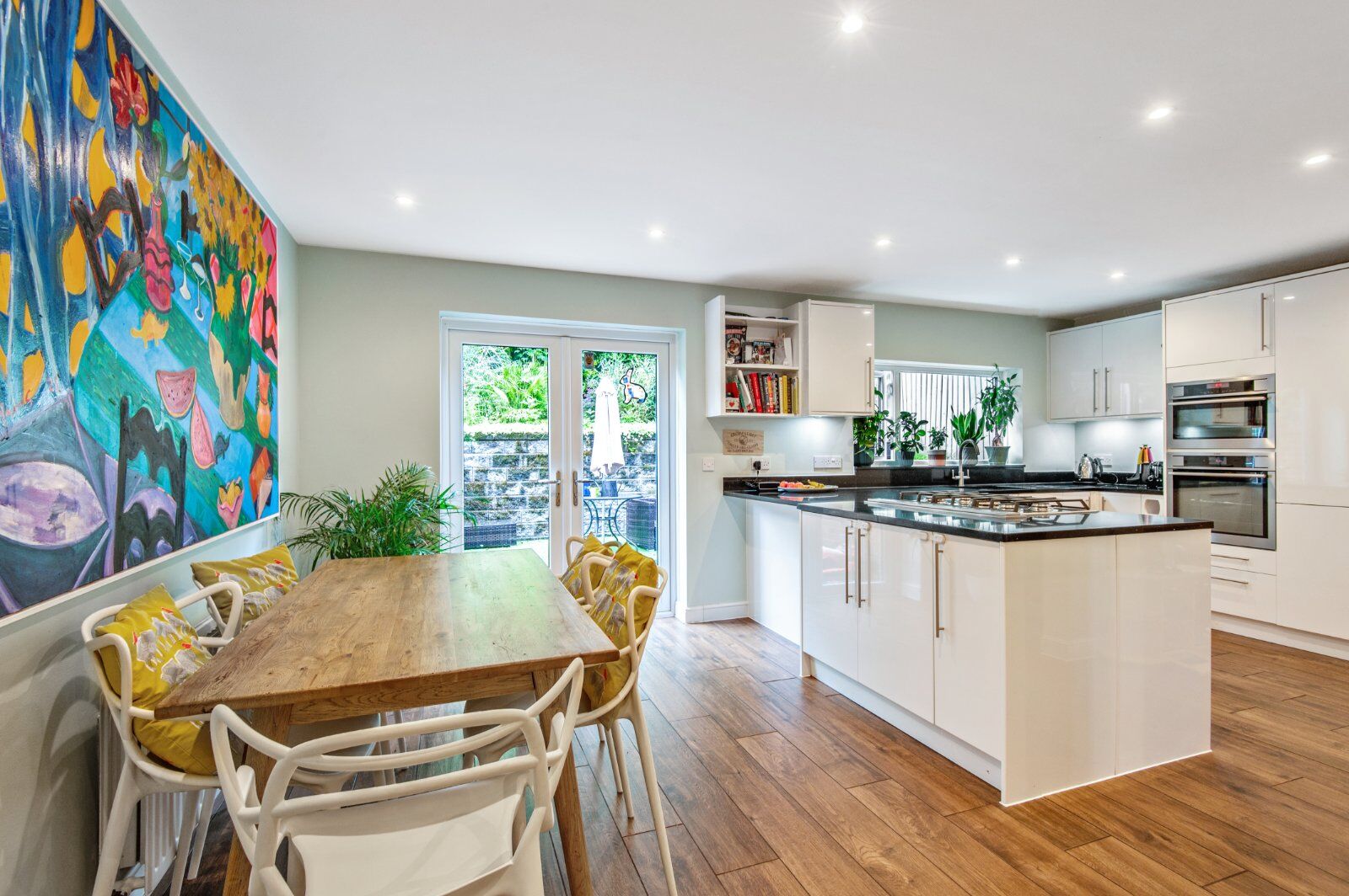4 bedroom end terraced house for sale Swiss Cottage Place, High Road, IG10, main image