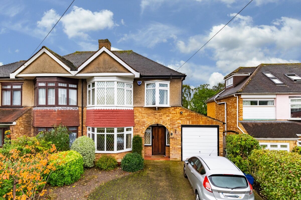3 bedroom semi detached house for sale Whitehall Close, Chigwell, IG7, main image
